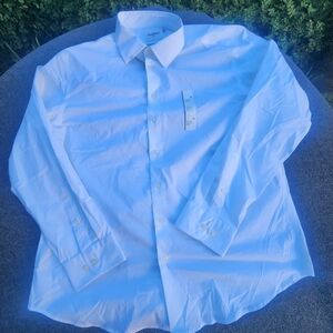 all in motion White Long-Sleeve Dress Shirt - Point Collar